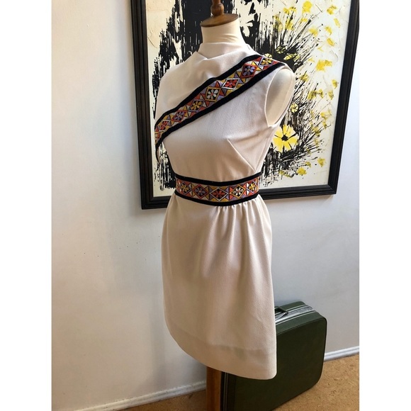 Stunning Vintage Dress - Picture 3 of 8